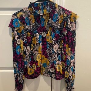 patterened long sleeve blouse size small